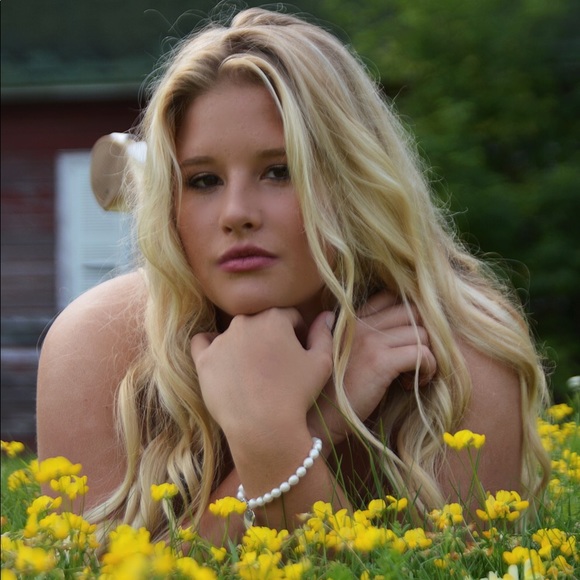 Meet your Posher, Sam - Picture 1 of 1